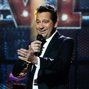 Exclusif - Laurent Gerra lors de l'enregistrement de l'émission "Serge Lama, le dernier rappel" présentée par F. Bollaert, diffusée le vendredi 21 novembre 2025 sur France 3 à 21h10, au théâtre Marigny à Paris, France, le 29 avril 2025. © Clovis-Moreau/Bestimage