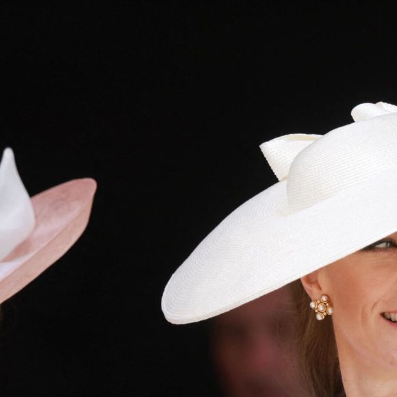 Sophie la duchesse d'Edimbourg (Sophie Rhys-Jones, duchesse d'Edimbourg) et Catherine, princesse de Galles (Catherine (Kate) Middleton, princesse de Galles), assistent à la cérémonie de l'Ordre de la Jarretière à la chapelle St George.

© Ian Vogier/MirrorPix/Bestimage