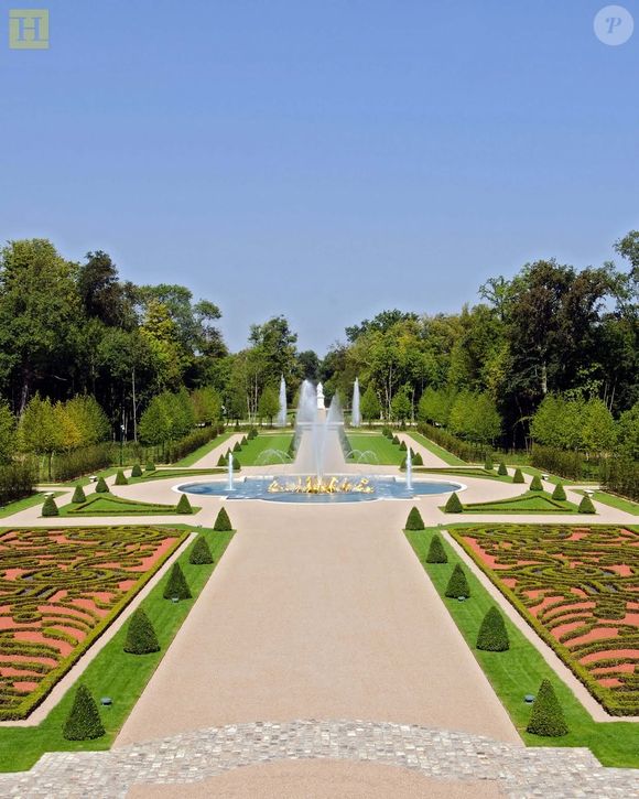 Acquise en 2015, elle était la maison la plus chère du monde !

Le château Louis XIV à Louvenciennes. Instagram