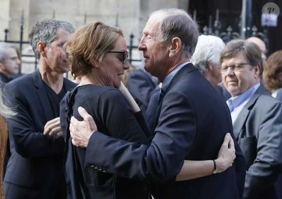 Cendrine Dominguez aux obsèques de Patrice Dominguez en la Basilique Sainte-Clotilde à Paris le 15 avril. 

Jacovides - Clovis / Bestimage
