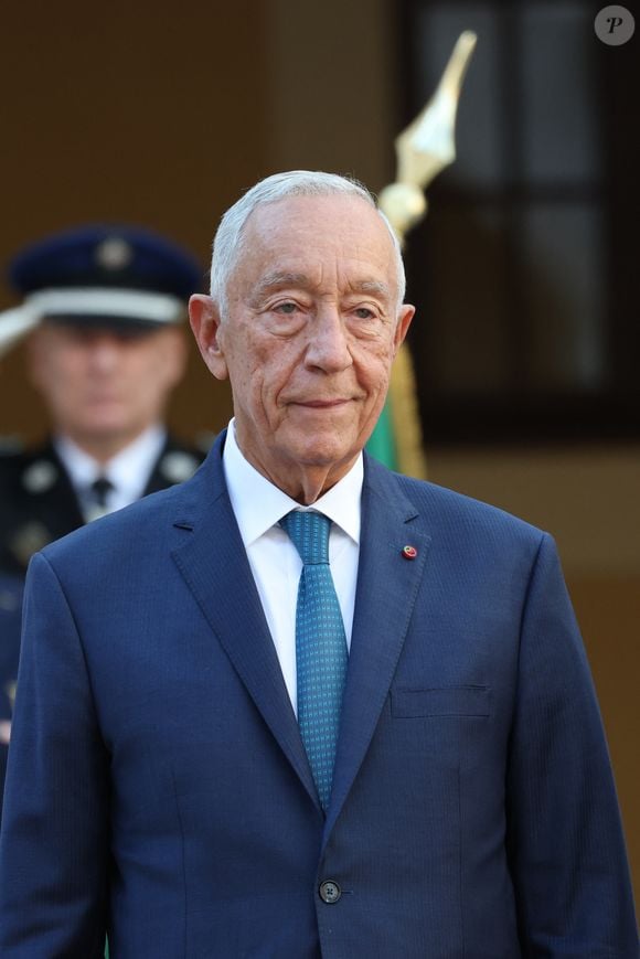 Il s'agit de la venue en Espagne de Marcelo Rebelo de Sousa, président du Portugal

Marcelo Rebelo de Sousa, président du Portugal - Le prince de Monaco et la princesse de Monaco accueillent le président du Portugal, dans la cour d'honneur du Palais Princier à Monaco, le 21 novembre 2025. Le chef d'Etat portugais est en visite officielle en principauté.

© Claudia Albuquerque / Bestimage