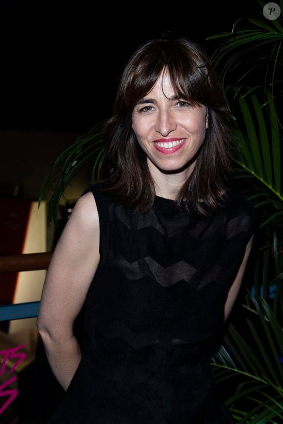 Ils sont ensemble depuis 29 ans.

Exclusif - Candice Mahout - Soirée Vype sur la suite "Sandra and Co" lors du 72ème Festival International du Film de Cannes le 22 mai 2019. L© Pierre Perusseau/Bestimage