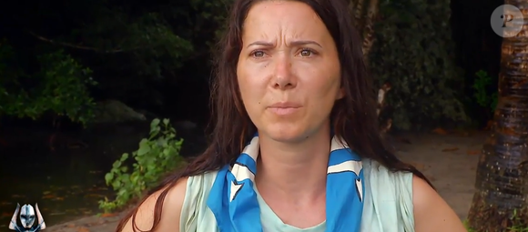 Révélant ainsi s'être lancée dans une formation.

Deuxième épisode de "Koh-Lanta, La Revanche des 4 Terres"