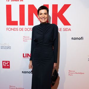 Elle a récemment présenté sa routine beauté sur Instagram à ses abonnés.

Cristina Cordula à la 15ème édition du dîner LINK pour AIDES au pavillon Gabriel à Paris le 1er décembre 2025.

© Julien Sarkissian/Bestimage