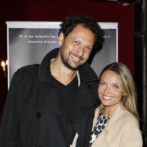 Gennifer Demey et Eric Antoine se sont montrés très complices lors d’une soirée spéciale, apparaissant dans des tenues bien différentes de celles qu’ils portent habituellement. 

Exclusif - Eric Antoine et sa femme Gennifer Demey - Célébrités assistent au spectacle "Dans les étoiles" par l'astrophysicien David Elbaz au théâtre de la Gaîté Montparnasse à Paris © Marc Ausset-Lacroix/Bestimage