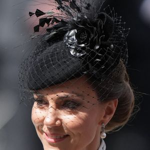 Séduisant même jusqu'à Kate Middleton.


Catherine (Kate) Middleton, princesse de Galles - La famille royale britannique et les personnalités assistent à un service d'action de grâce à l'abbaye de Westminster à Londres, à l'occasion du 80ème anniversaire du jour de la Victoire en Europe (VE Day), le 8 mai 2025.  © Julien Burton / Bestimage