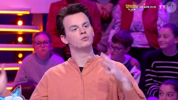 Il officie avec brio comme chef d'orchestre pour l'ensemble musical l'Isle Joyeuse.

Cyprien, champion en date des "12 Coups de midi", sur TF1.