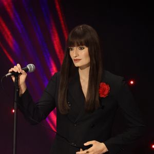 Clara Luciani fait son entrée au musée Grévin et découvre son double de cire  à Paris le 4 février 2025.

© Denis Guignebourg / Bestimage