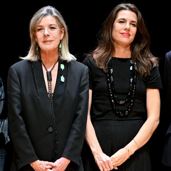La princesse Caroline de Hanovre et sa fille Charlotte Casiraghi ont assisté à la cérémonie de proclamation de l'édition 2025 des Prix de la Fondation Prince Pierre à l'opéra Garnier à Monaco, le 14 octobre 2025.

© Bruno Bebert / Bestimage