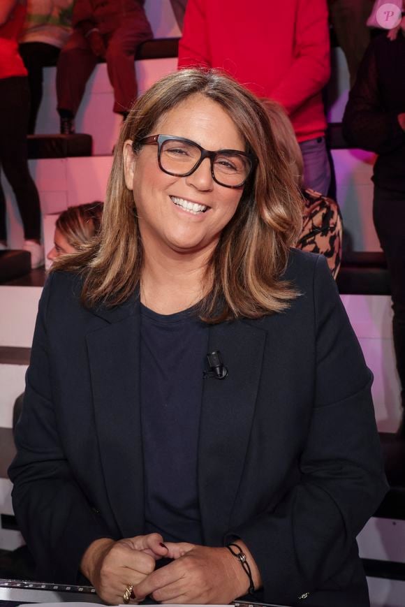 Exclusif - Valérie Bénaïm, sur le plateau de l’émission « TPMP » présentée par C.Hanouna et diffusée en direct sur C8, Paris, France, le 23 septembre 2024. © Jack Tribeca / Bestimage