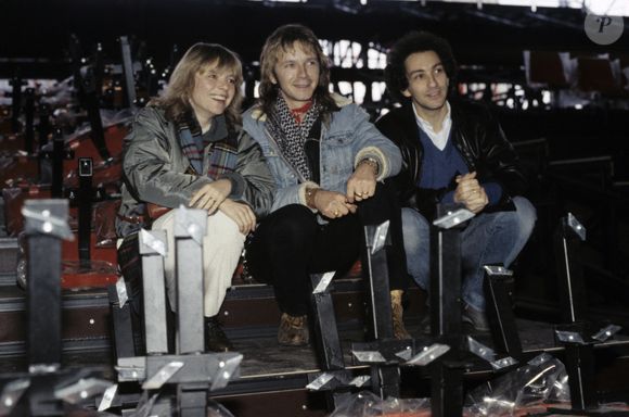 Rendez-vous avec le chanteur Renaud (Séchan), entouré de France Gall et Michel Berger, au Zénith à Paris. Le 17 décembre 1983
© Gérard Letellier via Bestimage