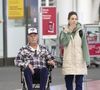 Malgré sa maladie, il poursuit sa carrière.
Eric Dane est aperçu en fauteuil roulant à la sortie de l'aéroport international de Toronto. L'acteur américain de 52 ans, star d'Euphoria, s'est engagé à poursuivre son travail et son combat contre la SLA. Photo par The ImageDirect / Bestimage