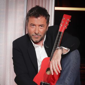 Exclusif - Bernard Montiel - Plateau de la dernière émission "TPMP" présentée par C.Hanouna à Paris  le 26 mars 2025. Cyril Hanouna va désormais entamer une diète cathodique avant d'arriver chez M6 et reste en attendant sur Europe 1. © Jack Tribeca / Bestimage