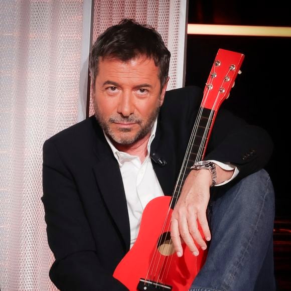 Exclusif - Bernard Montiel - Plateau de la dernière émission "TPMP" présentée par C.Hanouna à Paris  le 26 mars 2025. Cyril Hanouna va désormais entamer une diète cathodique avant d'arriver chez M6 et reste en attendant sur Europe 1. © Jack Tribeca / Bestimage