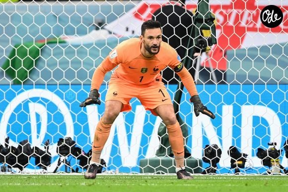 Hugo Lloris au match de football de quart de finale opposant la France à l’Angleterre lors de la coupe du Monde (FIFA 2022) au stade Al Bayt à Al Khor au Qatar, le 10 décembre 2022. La France a gagné 2-1. © Philippe Perusseau/Bestimage