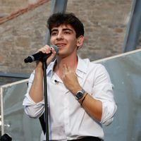 Léon Hesby : Le fils de Patrick Bruel célèbre une grande nouvelle avec son entourage