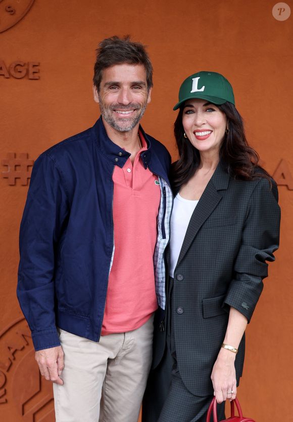 L'ancien tennisman a ainsi eu accès au très prisé « players' village ».

Nolwenn Leroy et son compagnon Arnaud Clément au village lors des Internationaux de France de Tennis de Roland Garros 2025, à Paris, France, le 26 mai 2025. © Jacovides-Moreau/Bestimage