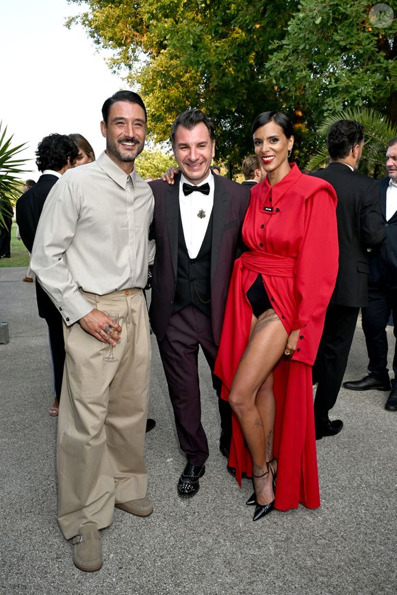 Jérémy Frérot, Michael Youn et Shy'm - 11ème édition du Gala de charité de Patrick Mouratoglou à la Mouratoglou Academy & Resort à Biot le 21 juin 2025. Ce gala de prestige réunit chaque année les grandes figures du sport, du divertissement et de nombreux donateurs, mobilisés pour soutenir les jeunes talents du tennis mondial. © Bruno Bebert/Bestimage