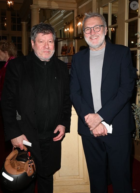 Exclusif - Régis Laspalès et Laurent Ruquier - 100ème de la pièce "Je préfère qu'on reste ensemble" au Théâtre des Variétés à Paris le 12 janvier 2023. © Coadic Guirec/Bestimage