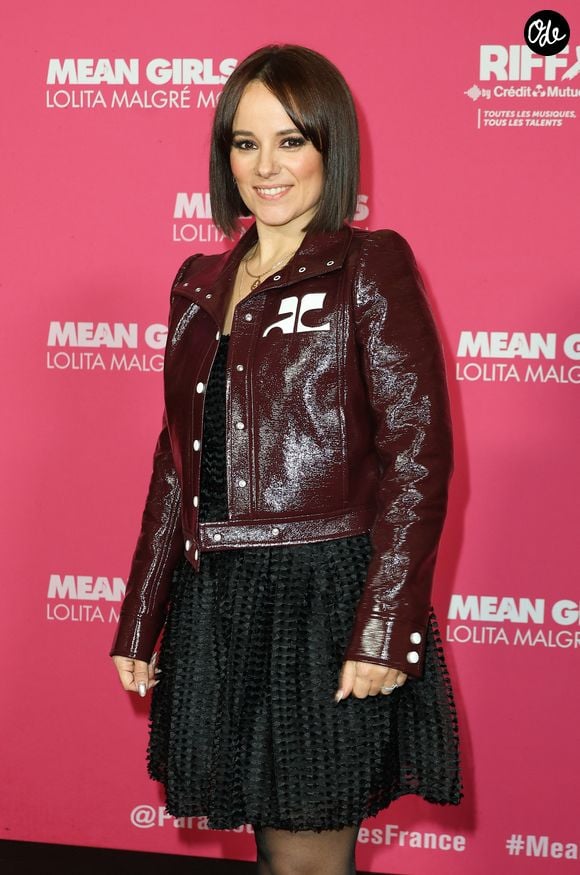 Le samedi 5 septembre 2026, elle devait donner un concert particulièrement symbolique puisqu'il était prévu à Ajaccio, la ville d'où elle est originaire en l'honneur des 25 ans de carrière de l'artiste corse. 

Alizée à la Première du film "Mean Girls" au Grand Rex à Paris le 8 janvier 2024. 

© Coadic Guirec/Bestimage