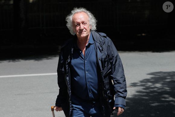Didier Barbelivien - Arrivées à l'enregistrement de la dernière émission "Vivement Dimanche" en hommage à Eric Charden qui sera diffusée le 26 juin 2022 sur France 2 au studio Gabriel à Paris, France, le 08 juin 2022. © Christophe Clovis / Bestimage