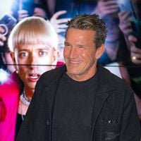Benjamin Castaldi dans un mobil-home de luxe : l’animateur fait visiter l’impressionnant hébergement dans lequel il séjourne