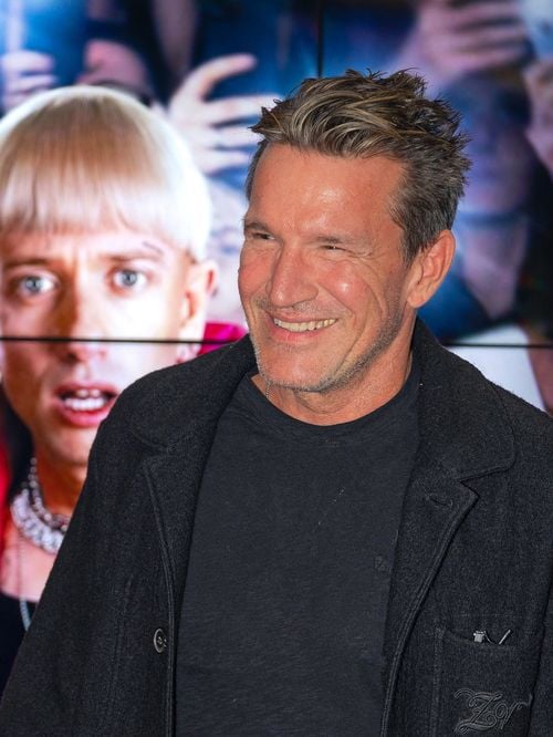 Benjamin Castaldi dans un mobil-home de luxe : l’animateur fait visiter l’impressionnant hébergement dans lequel il séjourne