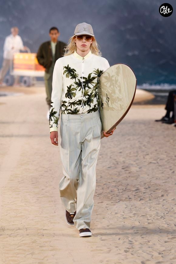 Défilé de mode Louis Vuitton Prêt à Porter Collection Homme Printemps/Été 2027 lors de la Fashion Week de Paris, à la Cité Internationale Universitaire de Paris, France, le 23 juin 2026. © Bestimage