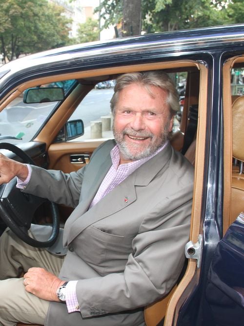 Après Cartier, Alain-Dominique Perrin transmet les rênes de son joyau viticole acquis il y a près d'un demi-siècle