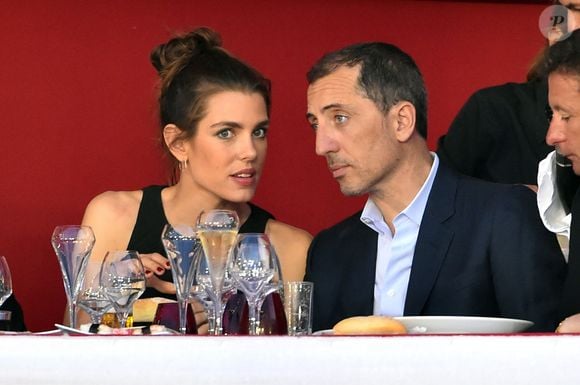 Charlotte Casiraghi et Gad Elmaleh - Soirée de cloture du 20ème Jumping International de Monte-Carlo au Port Hercule de Monaco à Monte-Carlo, le 27 juin 2015. La compétition célèbre cette année un double anniversaire : les 20 ans du Jumping et les 10 ans du Longines Global Champions Tour. @JUNIOR / BESTIMAGE