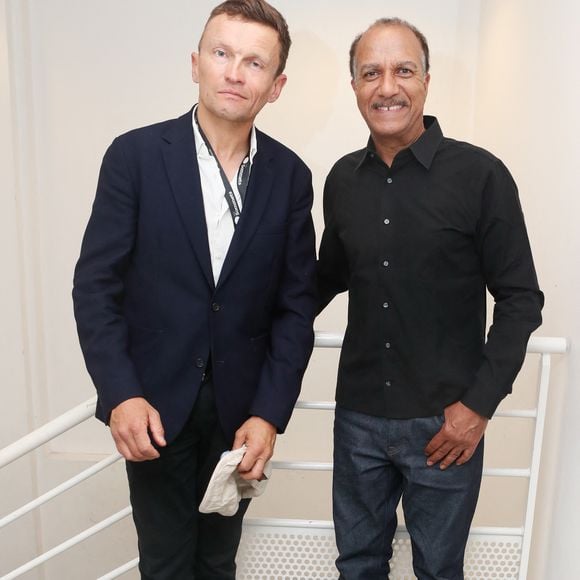 Sylvain Tesson, Pascal Légitimus à la Soirée caritative "Les artistes s'engagent aux côtés des arméniens du Haut-Karabagh et d'Arménie, pour les 200 jours du blocus" à la salle Gaveau à Paris. Le 28 juin 2023. Photo par Christophe Clovis / Bestimage