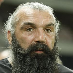 Mais le sportif dit qu'il va très bien

L'ancien rugbyman français Sébastien Chabal lors d'un match de charité pour l'association Un Espoir, Un Sourire Pour La Vie, Nice, France, 26 septembre 2022. Photo by Patrick Aventurier/ABACAPRESS.COM