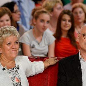 Mimie Mathy et son mari Benoist Gerard - Enregistrement de l'émission "Vivement Dimanche" a Paris le 2 octobre 2013. L'émission sera diffusee le 6 octobre 2013. |Enregistrement de l'emission "Vivement Dimanche" a Paris
