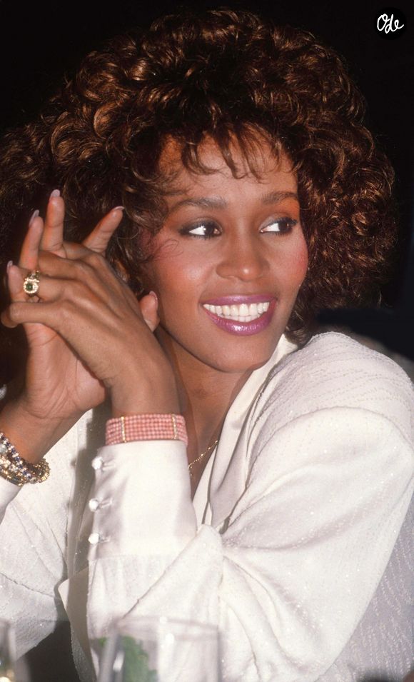 Portrait de Whitney Houston.