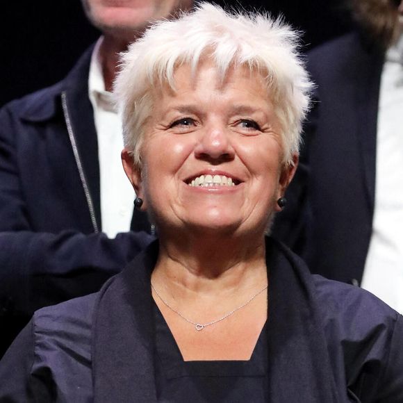 Une rumeur qui énerve les artistes, et plus particulièrement Mimie Mathy.

Mimie Mathy à la cérémonie d'ouverture du Festival Lumière, à Lyon.

Photo : Dominique Jacovides / Bestimage