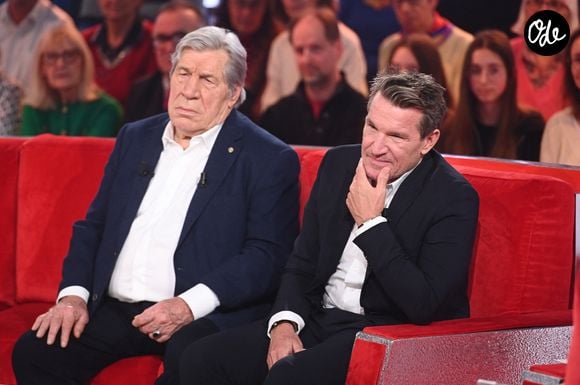 Exclusif - Jean-Pierre Castaldi et son fils Benjamin Castaldi lors de l'enregistrement de l'émission "Vivement dimanche" au studio Rive Gauche, présentée par M.Drucker avec une diffusion sur France 3 le 8 mars 2026, à Paris, France, le 25 février 2026. © Guillaume Gaffiot/Bestimage