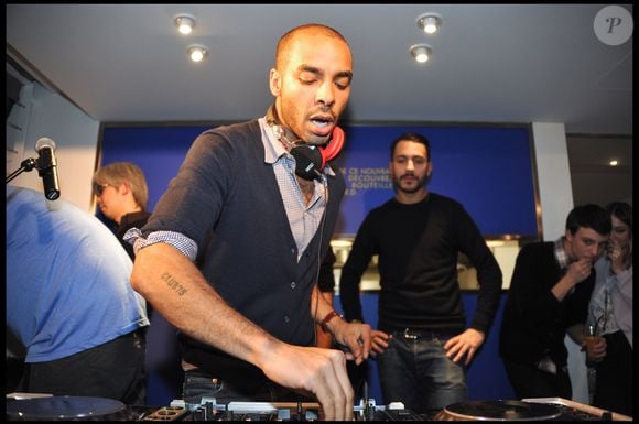 Dj Mehdi - DJ Set Chez Colette pour la sortie de la compilation Colette Music Box n°2, "Let The Children Techno"