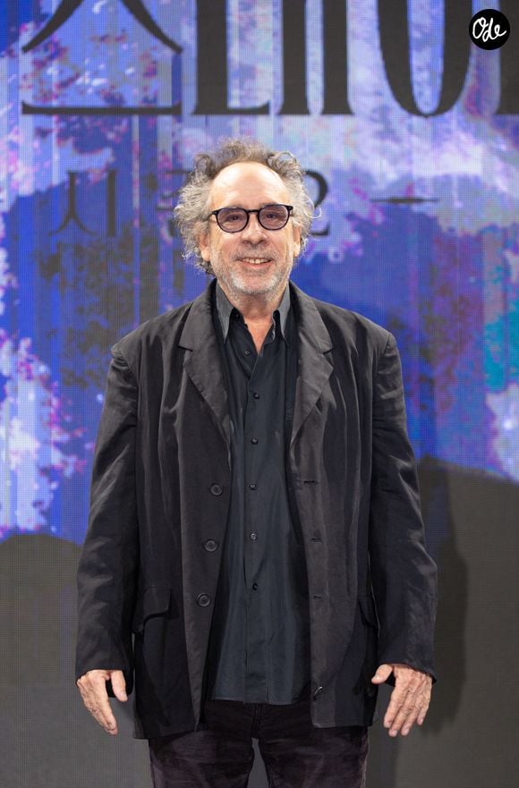 Tim Burton, 11 août 2025 : Le réalisateur Tim Burton lors d'une conférence de presse consacrée à la série originale Netflix « Wednesday : Saison 2 » à Séoul, en Corée du Sud. (Photo : Lee Jae-Won/AFLO)