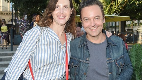 20 ans d'amour avec Patrick Mille et deux enfants de 16 et 20 ans, Justine Lévy est une maman toujours inquiète : "Je les géolocalise"