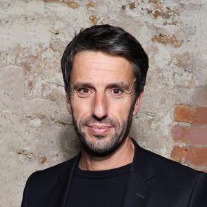 Tony Estanguet parle de sa vie affective pendant les JO

Tony Estanguet au photocall de la soirée annuelle du Secours Populaire au Musée des Arts Forains à Paris.

© Denis Guignebourg / Bestimage