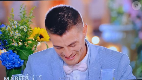 Elle a fait face à un mur
Mariage de Sophie et Guillaume lors de l'épisode 7 de "Mariés au premier regard 2025" du 14 avril sur M6