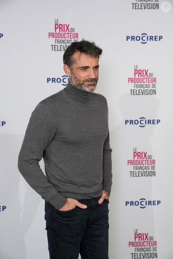Gil Alma - 31ème Prix du Producteur Français de Télévision au Trianon à Paris le 15 décembre 2025. © Anne-Sophie Guebey / Bestimage