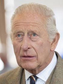 "Incurable", "anormalement long" : Ce que l'on sait de l'état Charles III