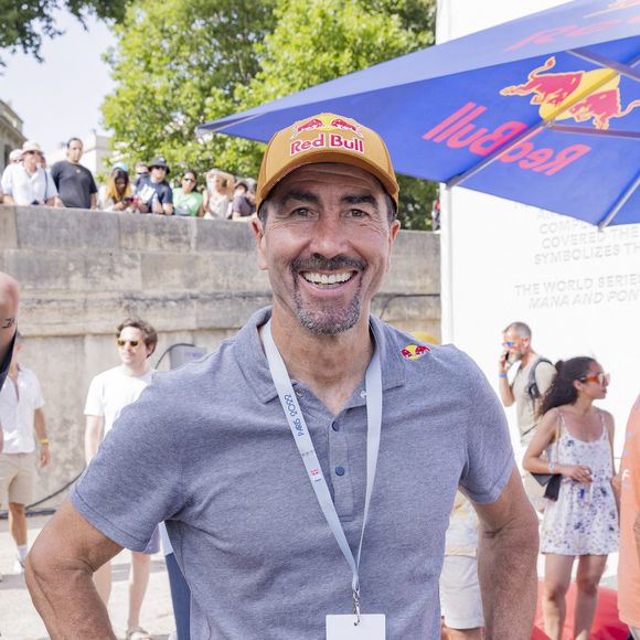 Luc Alphand  lors du Red Bull Cliff Diving Paris au port Debilly, face à la Tour Eiffel, à Paris, France, le 18 juin 2022. © Jack Tribeca/Bestimage
