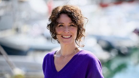 Deux ans après être partie d'Instagram, Elsa Lunghini revient sur le réseau social pour partager une grande nouvelle