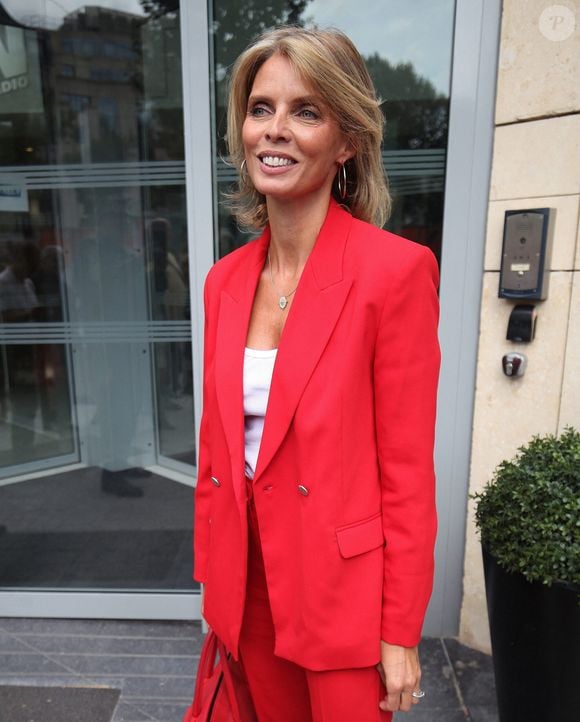 Exclusif - Sylvie Tellier - Les célébrités quittent les studios de RTL à Neuilly-sur-Seine, le 10 septembre 2024. 
© Jonathan Rebboah / Panoramic / Bestimage