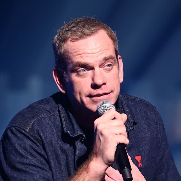 Exclusif - Le chanteur québécois Garou lors du premier concert de sa tournée 2021/2022 dans toute la France, à la Salle Pleyel à Paris, France, le 7 octobre 2021. © Coadic Guirec/Bestimage