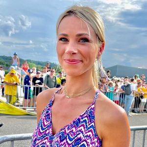 Marion Rousse - Les célébrités au village lors de la 15ème étape du Tour de France 2024 au Plateau de Beille, France, le 14 juillet 2024. © Fabien Faure/Bestimage