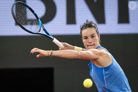 La française Loïs Boisson remporte le quart de finale face à M.Andreeva lors des internationaux de France de Tennis de Roland Garros 2025 (Jour 11), à Paris, France, le 4 juin 2025. © Jacovides-Moreau/Bestimage