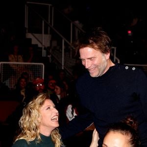 Alexandra Lamy, Thomas Jouannet lors de la cérémonie de clôture du 27ème Festival International du Film de Comédie de l'Alpe d'Huez, France, le 20 janvier 2024. © Dominique Jacovides/Bestimage
